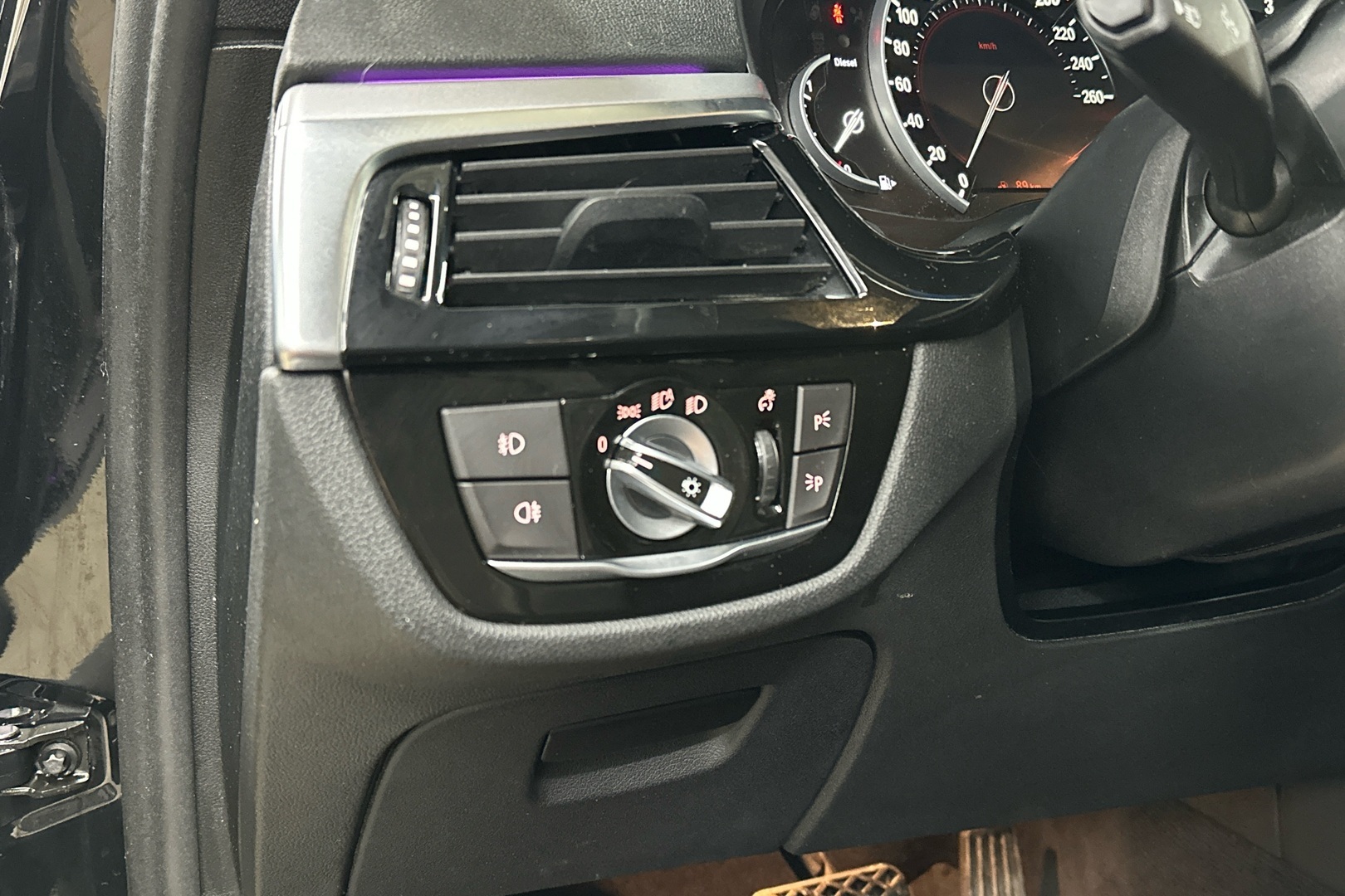 BMW 520 2019