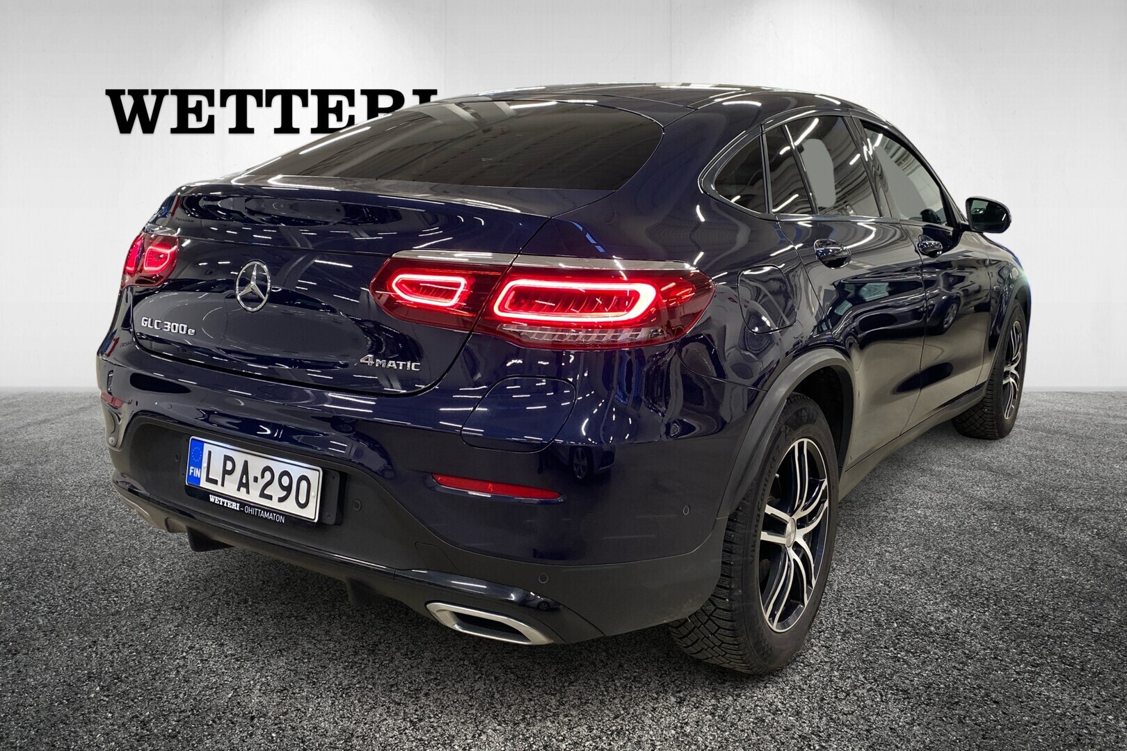 MERCEDES-BENZ GLC 4