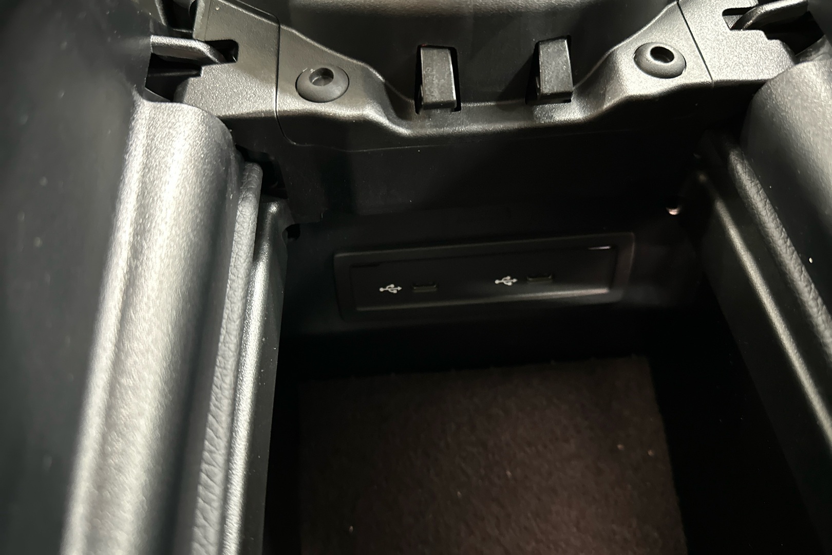 MERCEDES-BENZ E 2021