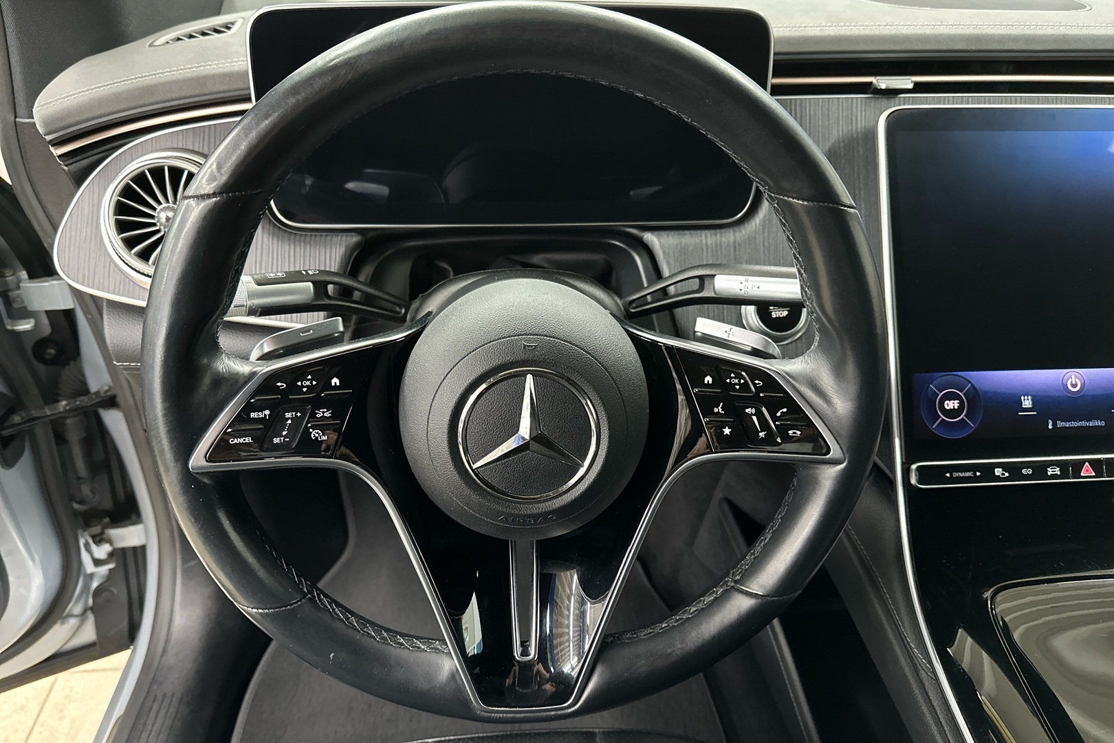 MERCEDES-BENZ EQS 2021