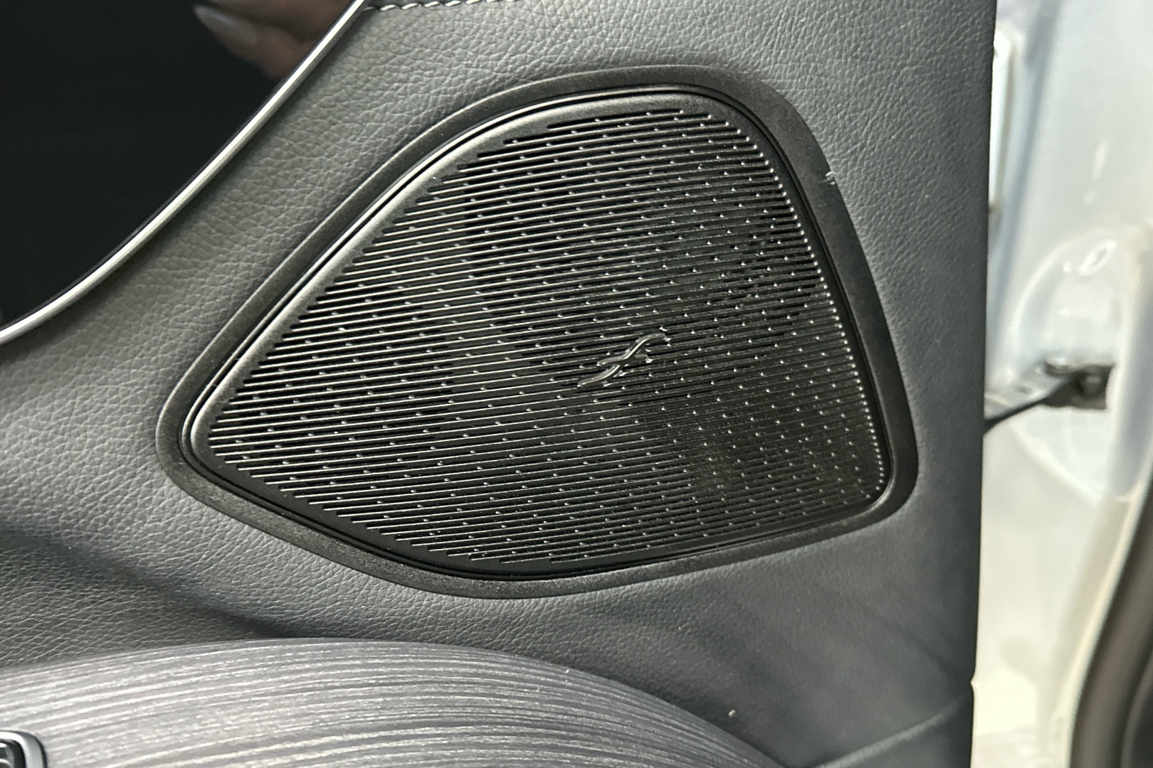 MERCEDES-BENZ EQS 2021