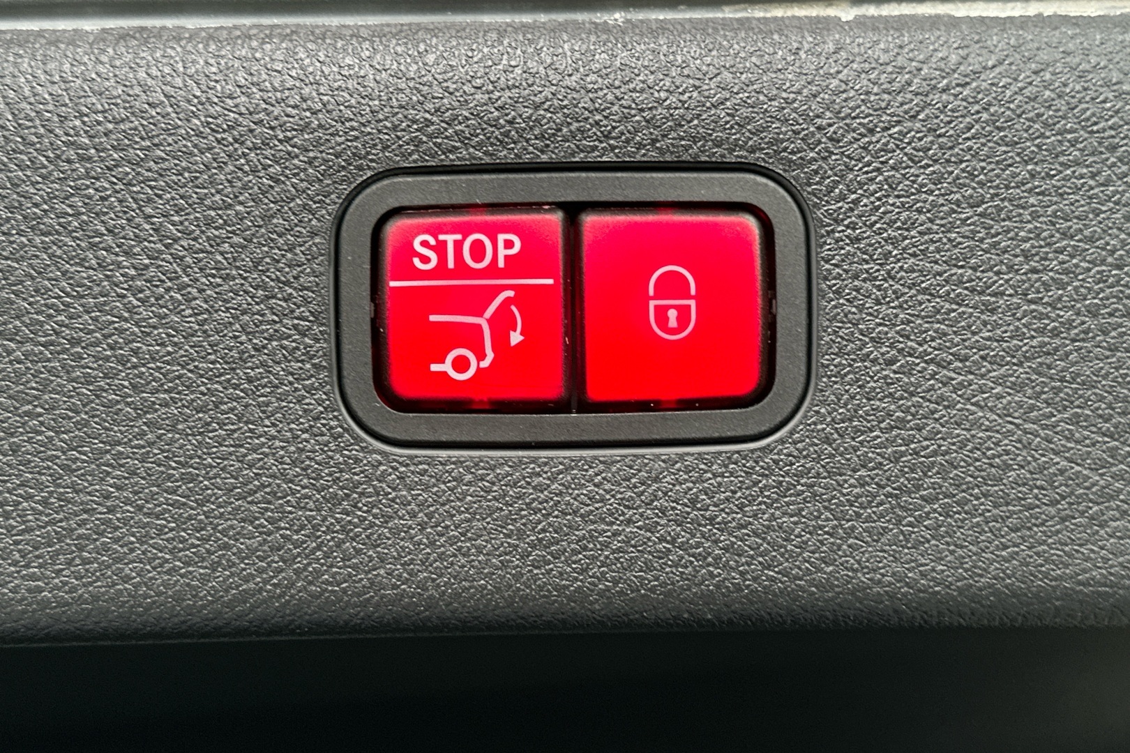 MERCEDES-BENZ EQS 2021