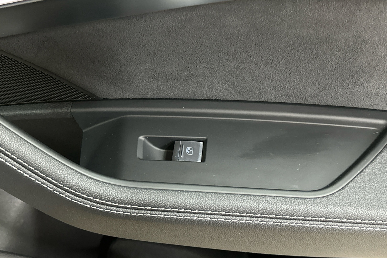 AUDI Q8 e-tron 2024
