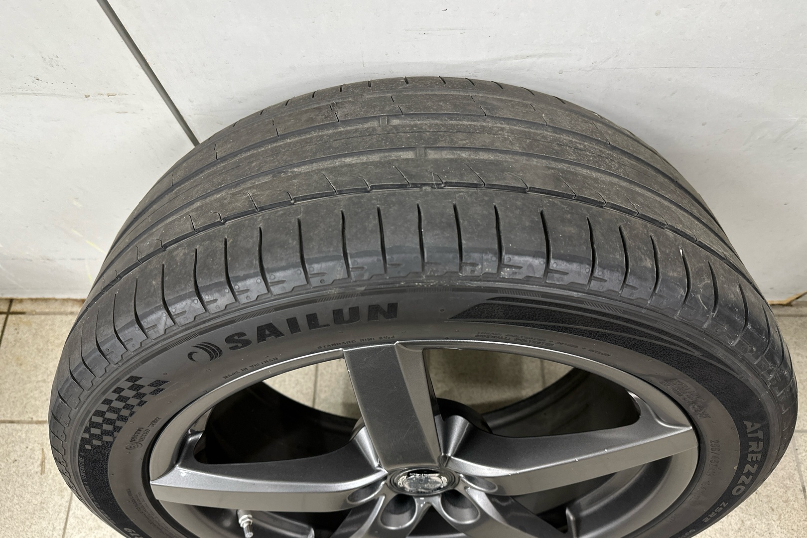 MERCEDES-BENZ EQE 2023