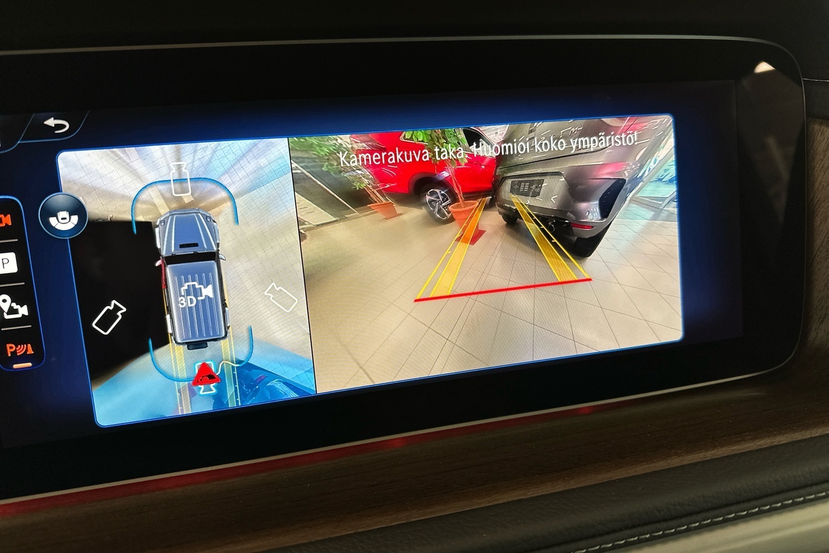 MERCEDES-BENZ G 2025