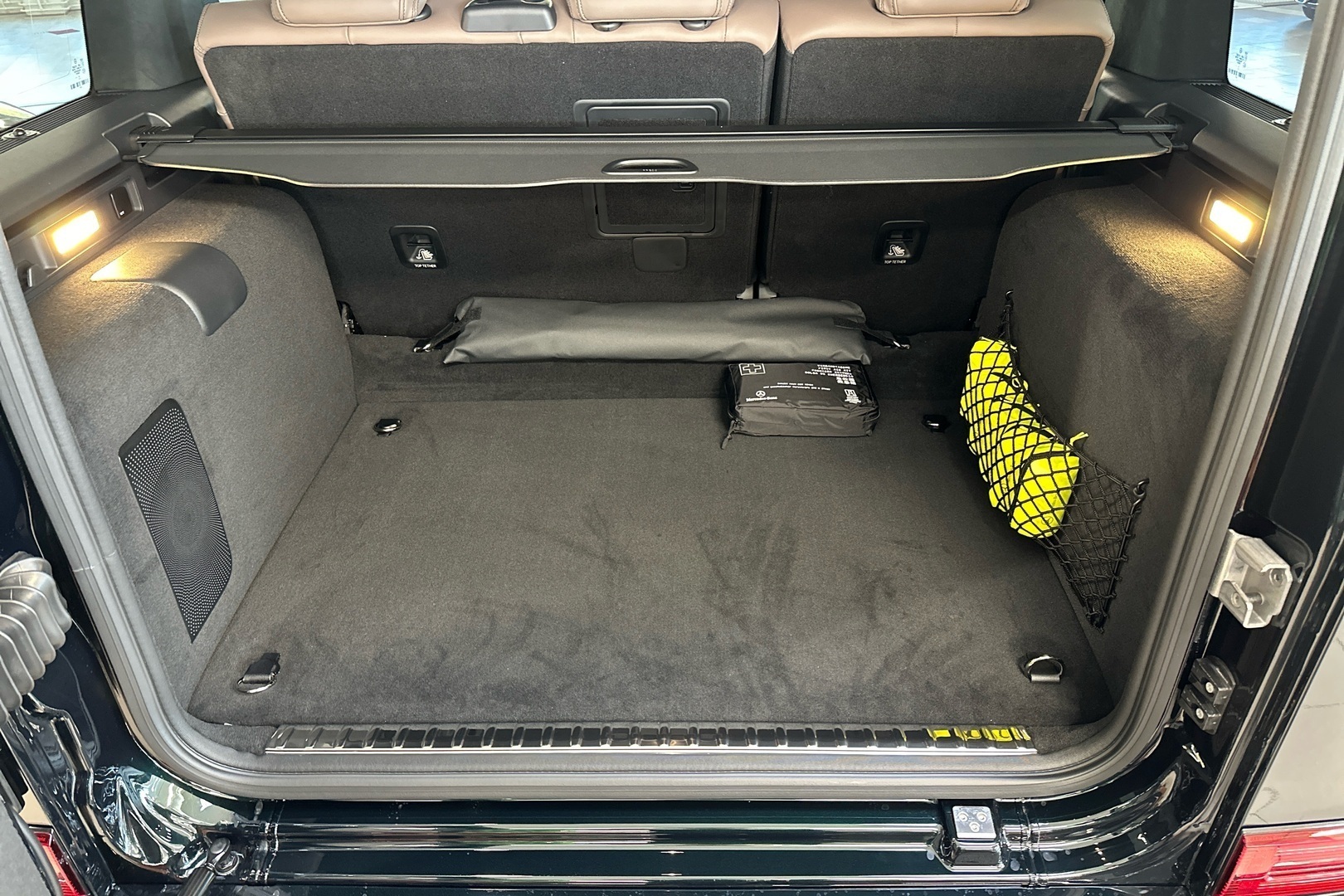 MERCEDES-BENZ G 2025