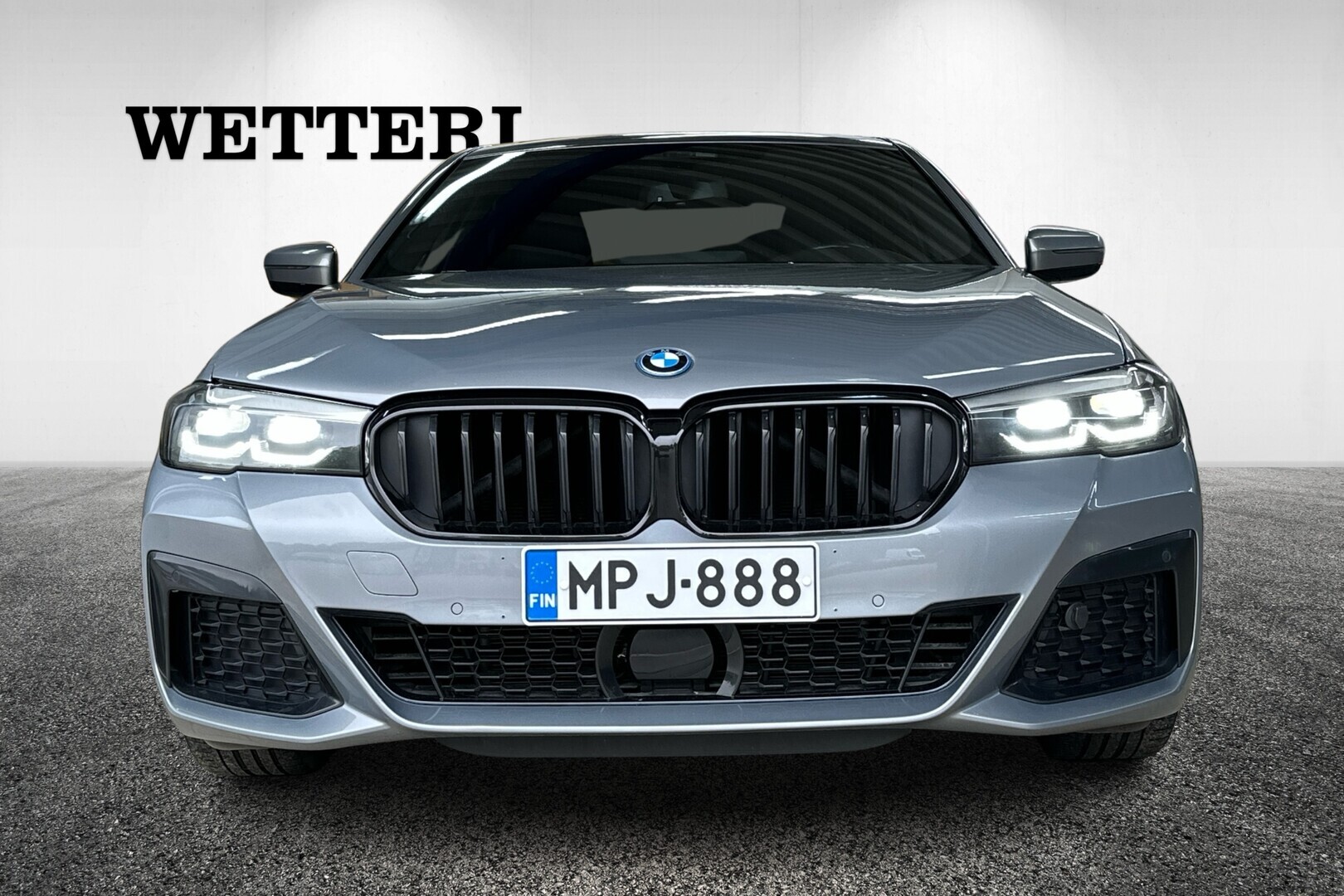 BMW 530 2022