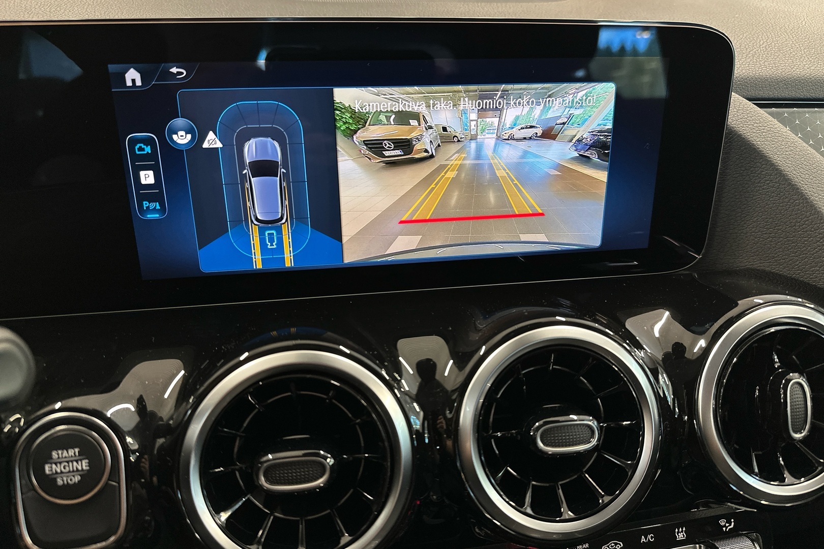 MERCEDES-BENZ GLA 2026
