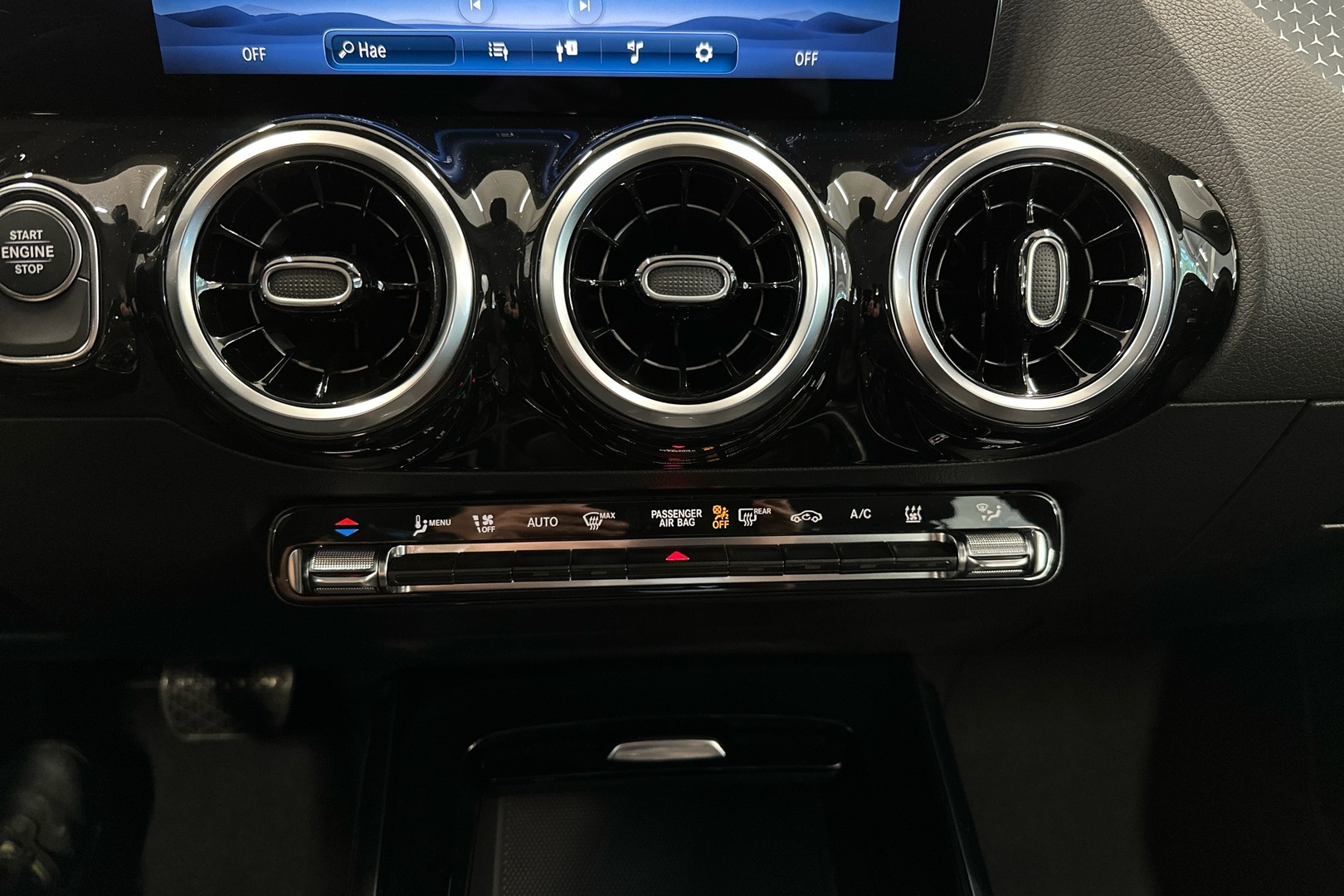 MERCEDES-BENZ GLA 2026