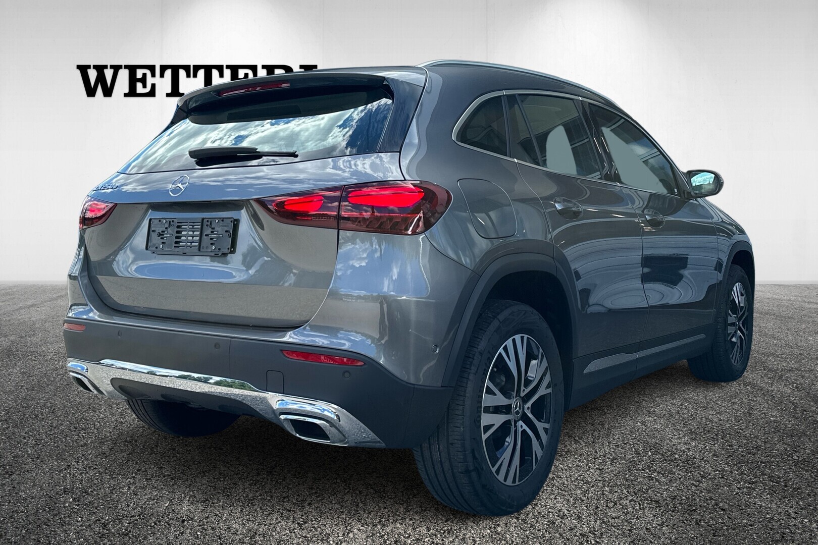 MERCEDES-BENZ GLA 2026