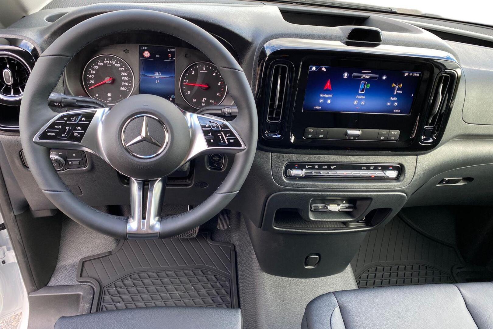 MERCEDES-BENZ Vito 10