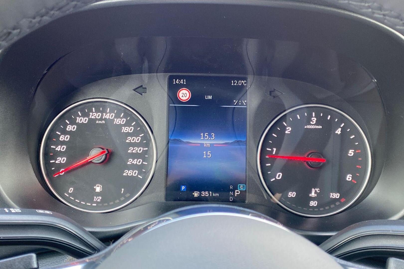 MERCEDES-BENZ Vito 13