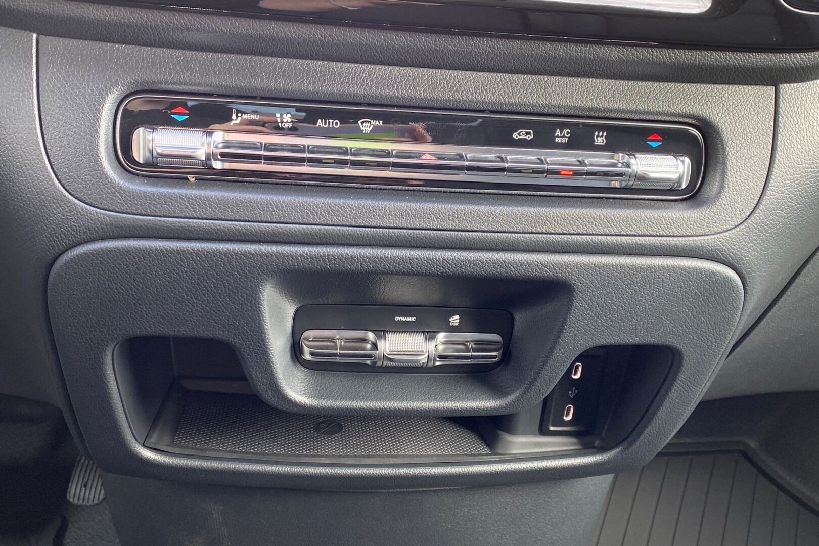 MERCEDES-BENZ Vito 25