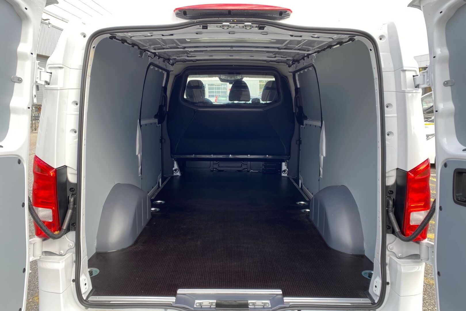 MERCEDES-BENZ Vito 26