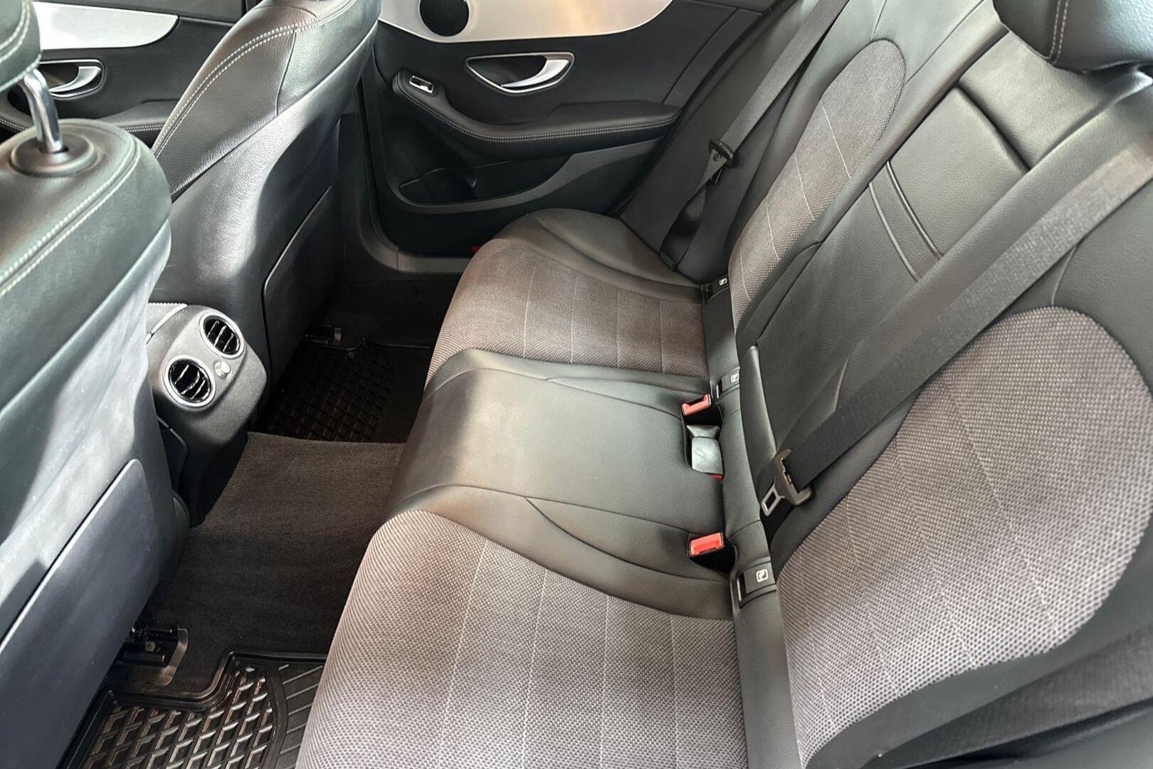 MERCEDES-BENZ C 2020
