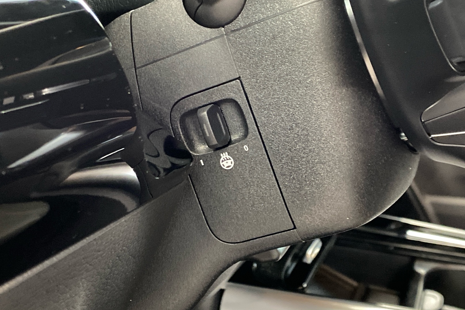 MERCEDES-BENZ EQA 2026