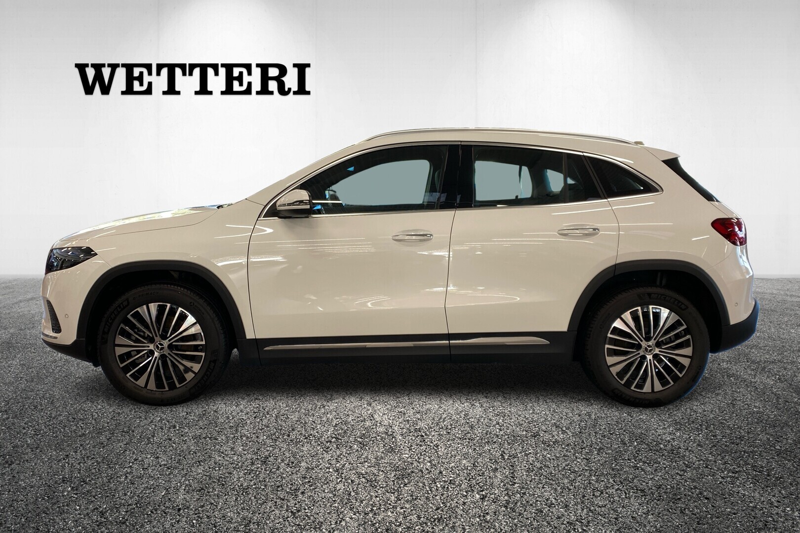 MERCEDES-BENZ EQA 2026