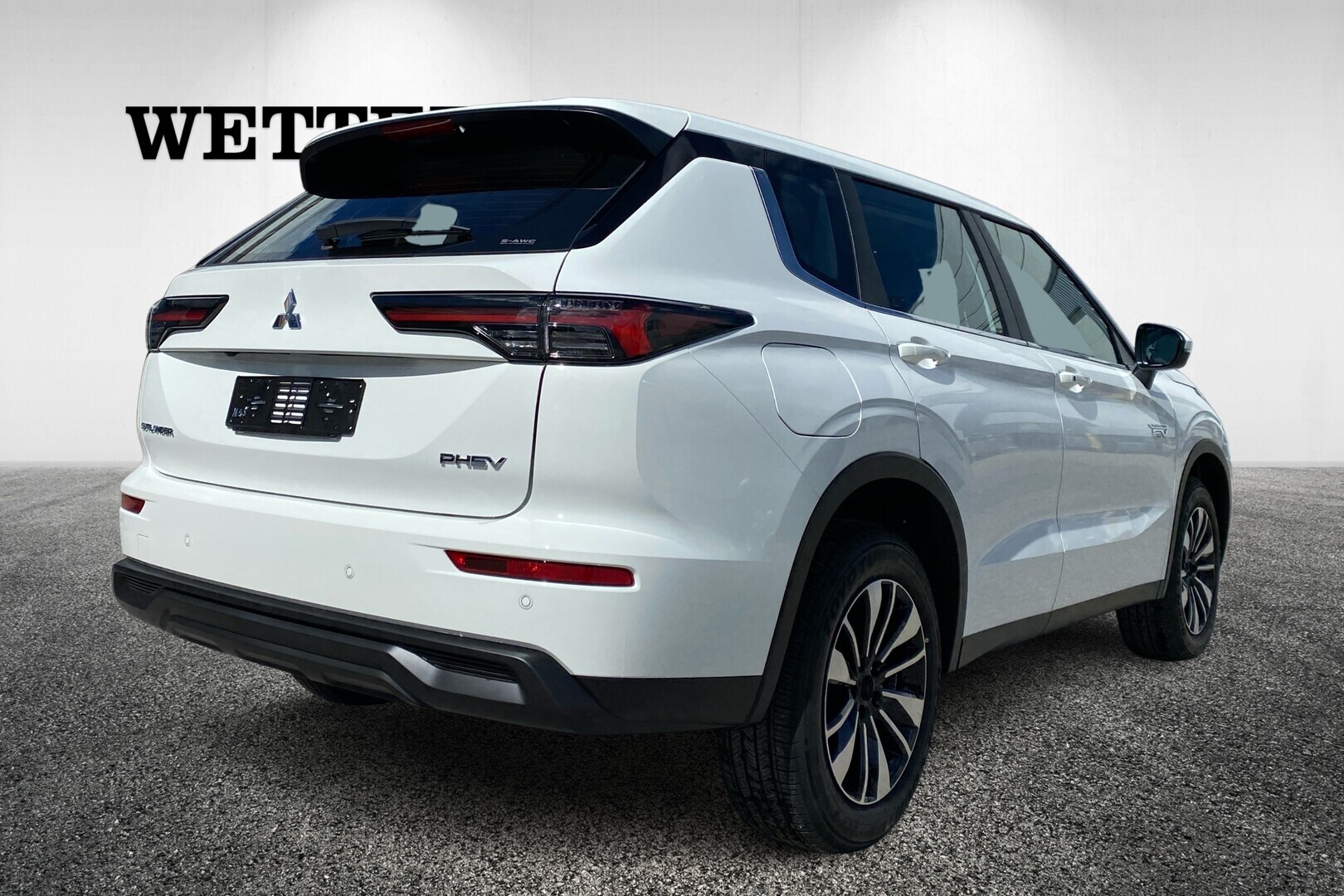 MITSUBISHI OUTLANDER PHEV 2026