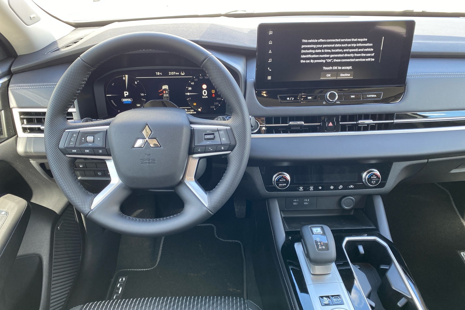 MITSUBISHI OUTLANDER PHEV 2026