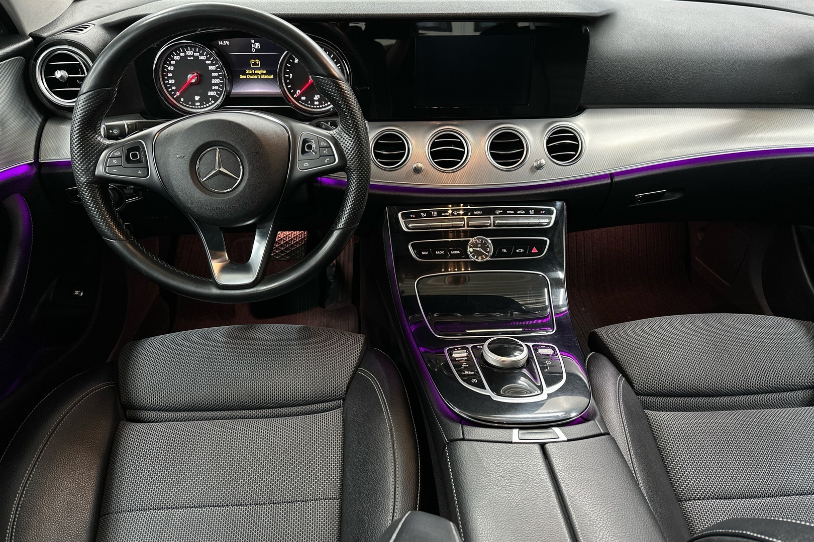 MERCEDES-BENZ E 2016