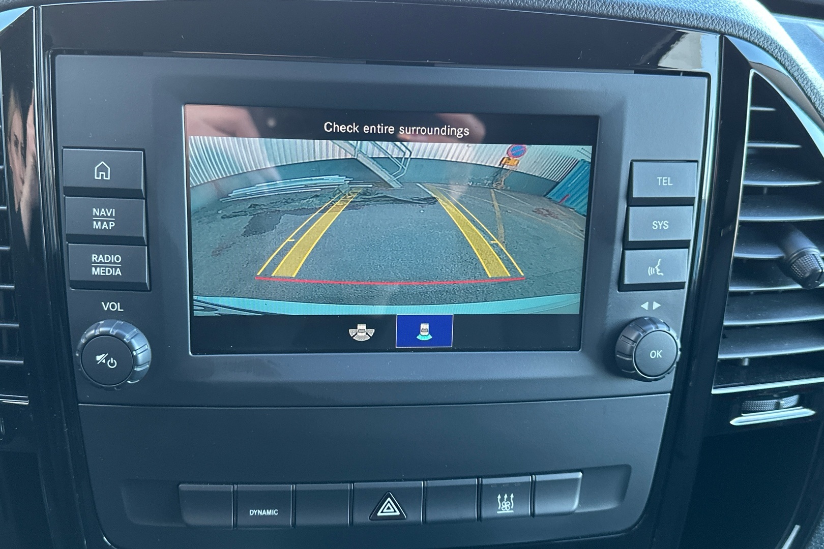 MERCEDES-BENZ VITO 2024