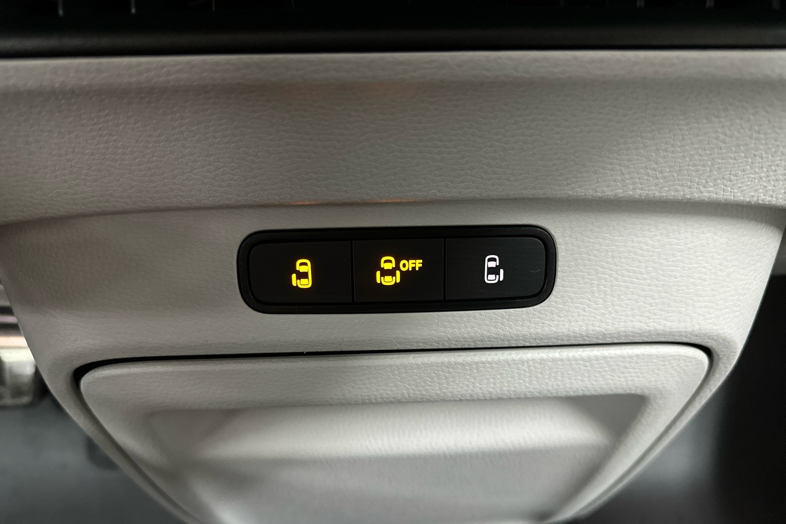 VOLKSWAGEN ID. Buzz 2024