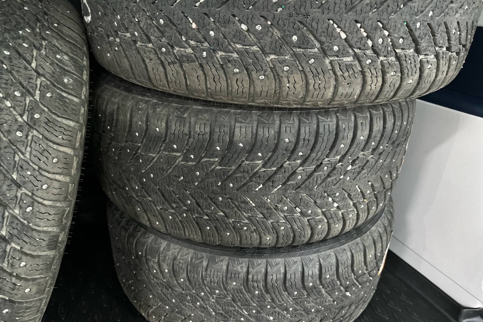 VOLKSWAGEN ID. Buzz 2024