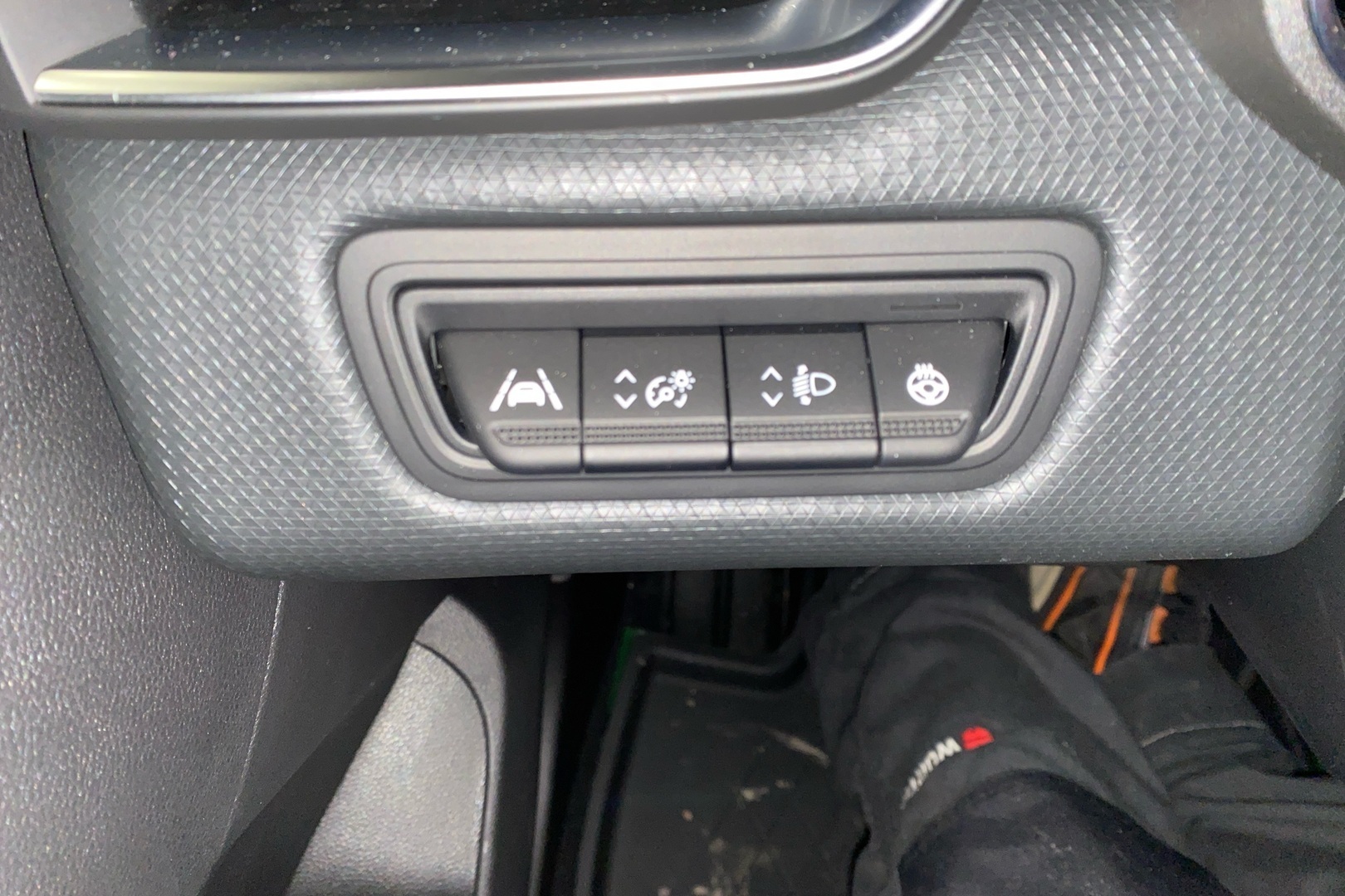 MITSUBISHI COLT 2024