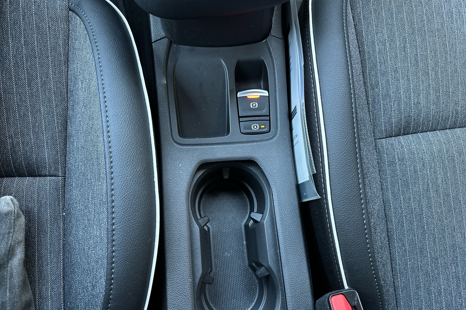 MITSUBISHI COLT 23