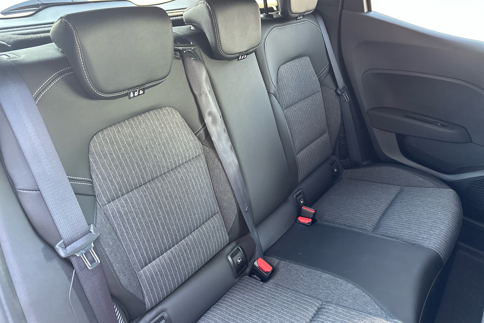 MITSUBISHI COLT 25