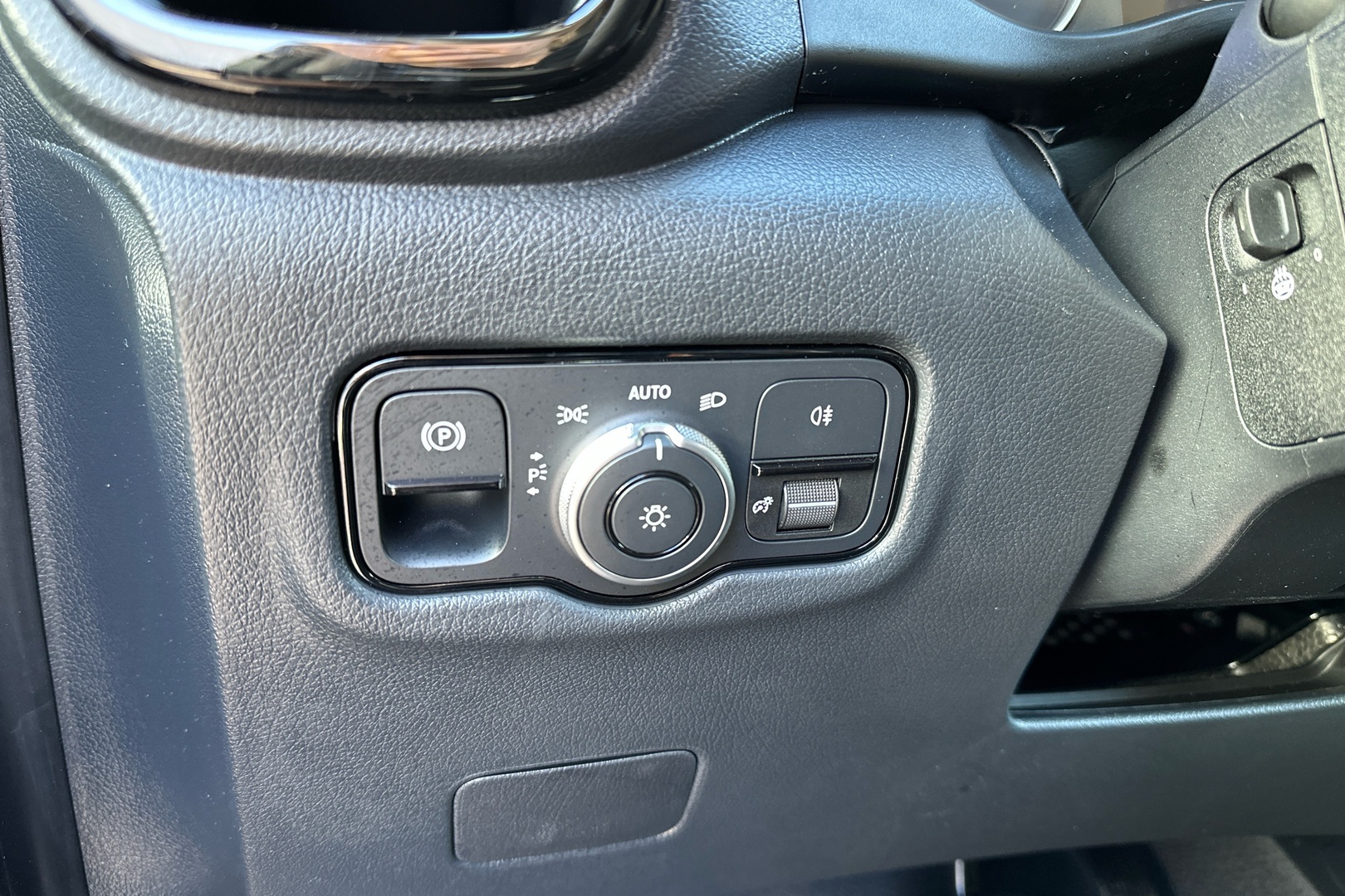 MERCEDES-BENZ Vito 2026