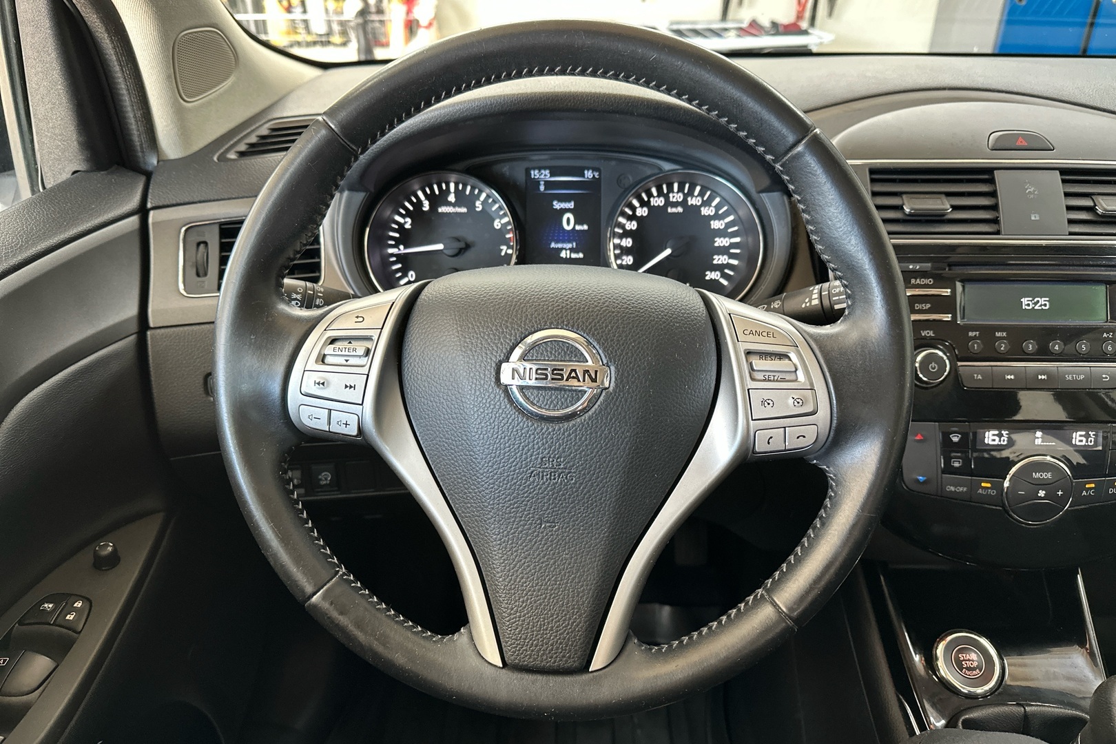 NISSAN Pulsar 2016