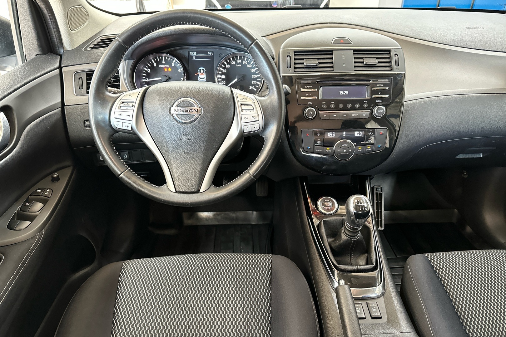 NISSAN Pulsar 2016