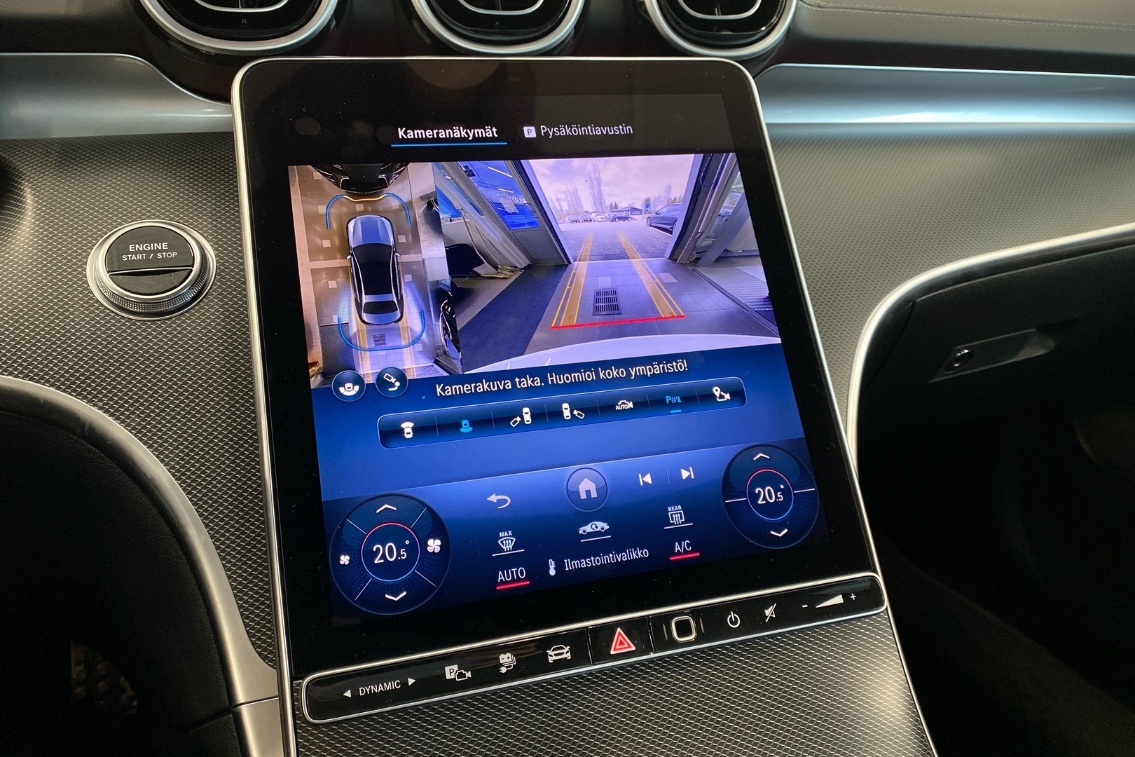 MERCEDES-BENZ C 2024