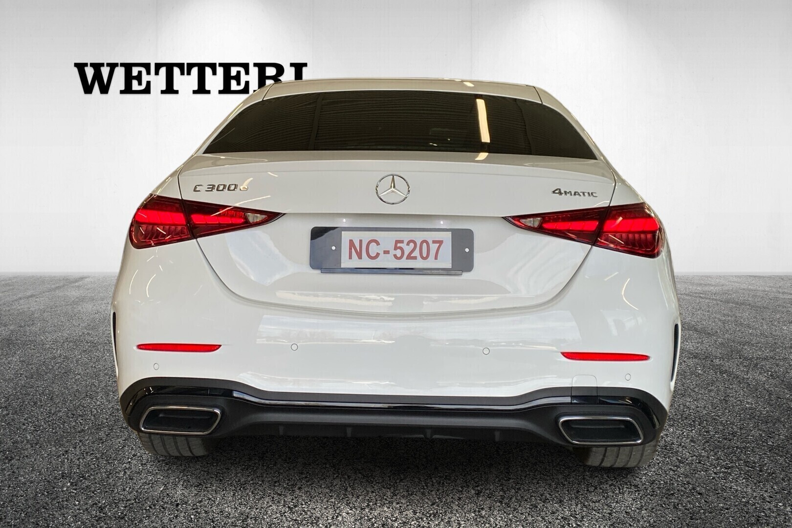 MERCEDES-BENZ C 2024