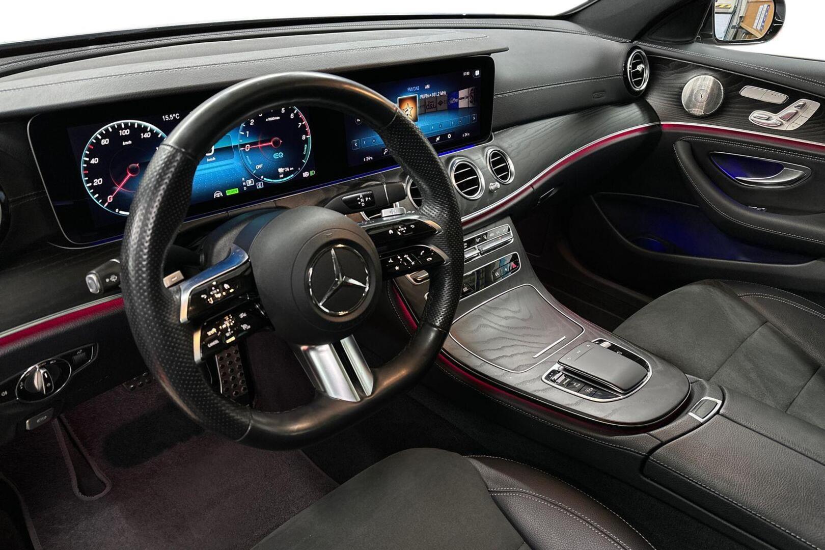 MERCEDES-BENZ E 2023
