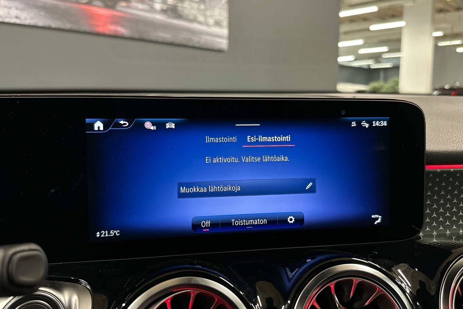 MERCEDES-BENZ EQB 2025