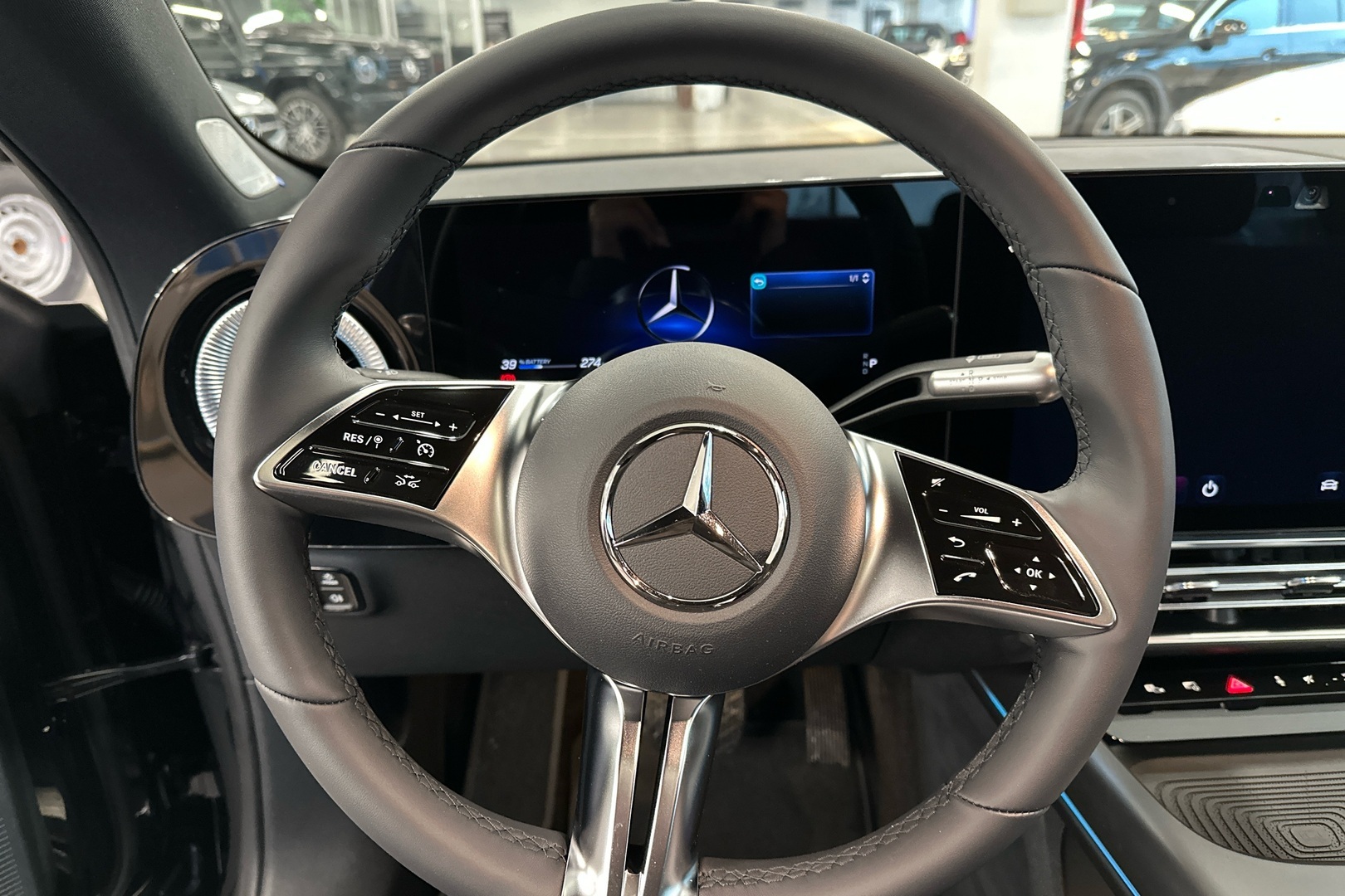 MERCEDES-BENZ CLA 2025