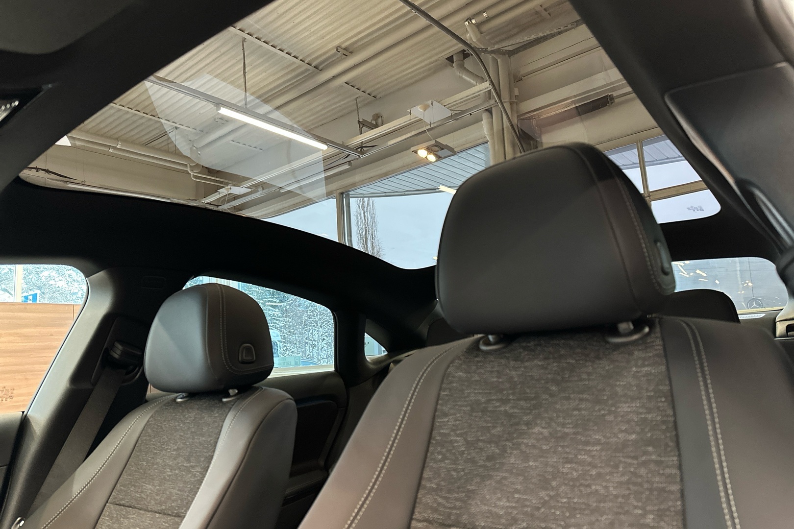 MERCEDES-BENZ CLA 2025