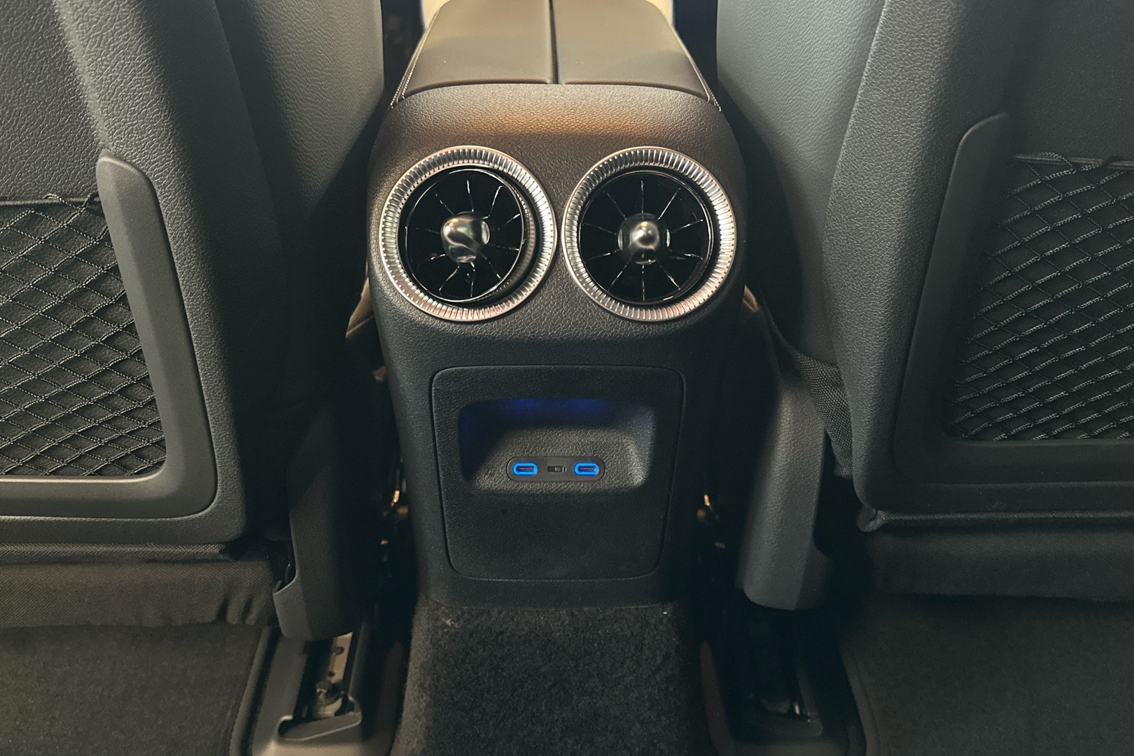 MERCEDES-BENZ CLA 2026