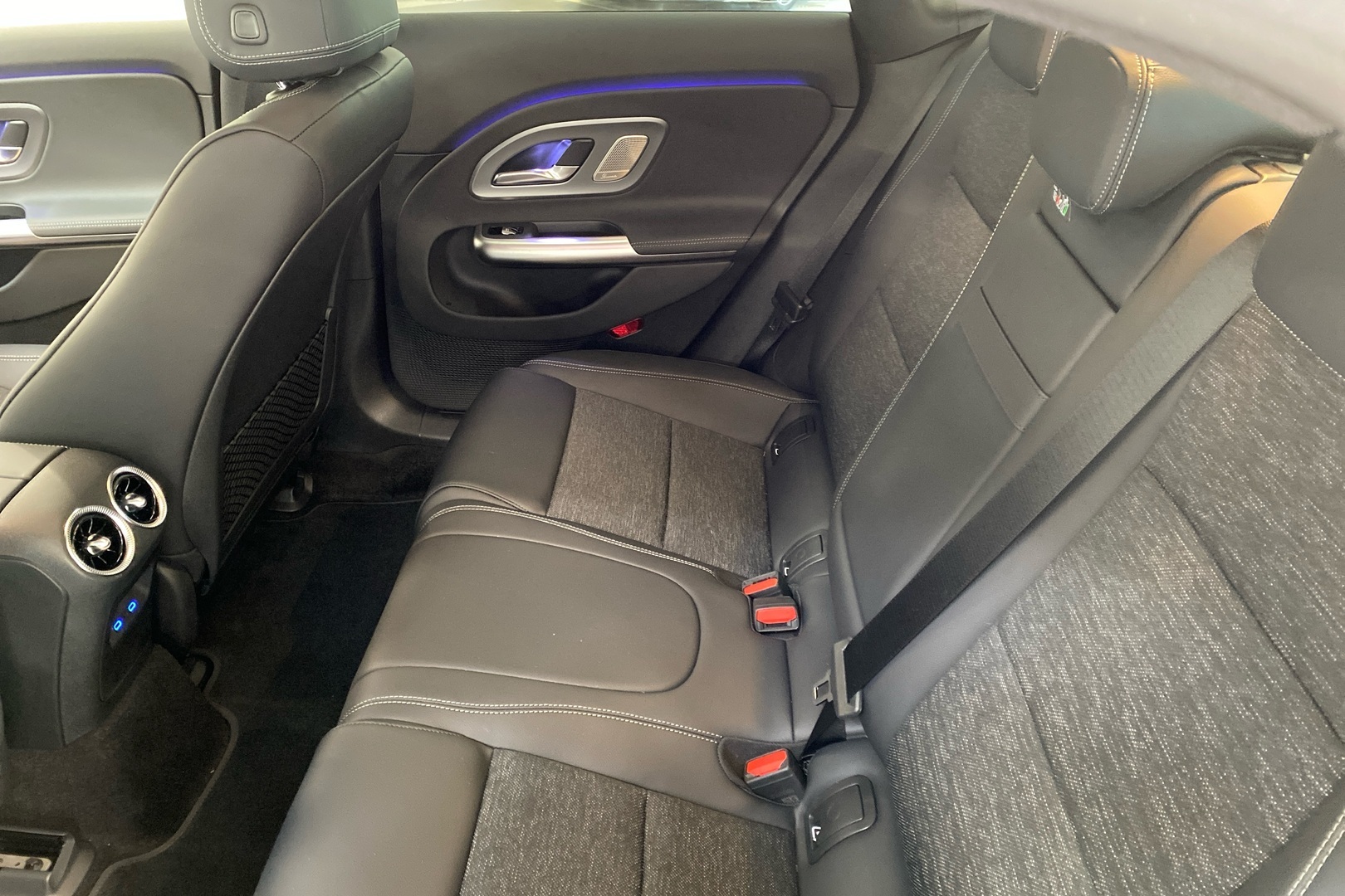 MERCEDES-BENZ CLA 2026
