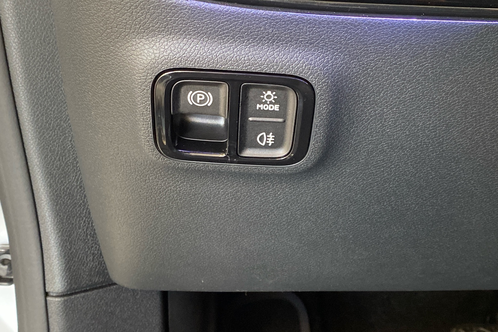 MERCEDES-BENZ CLA 2026