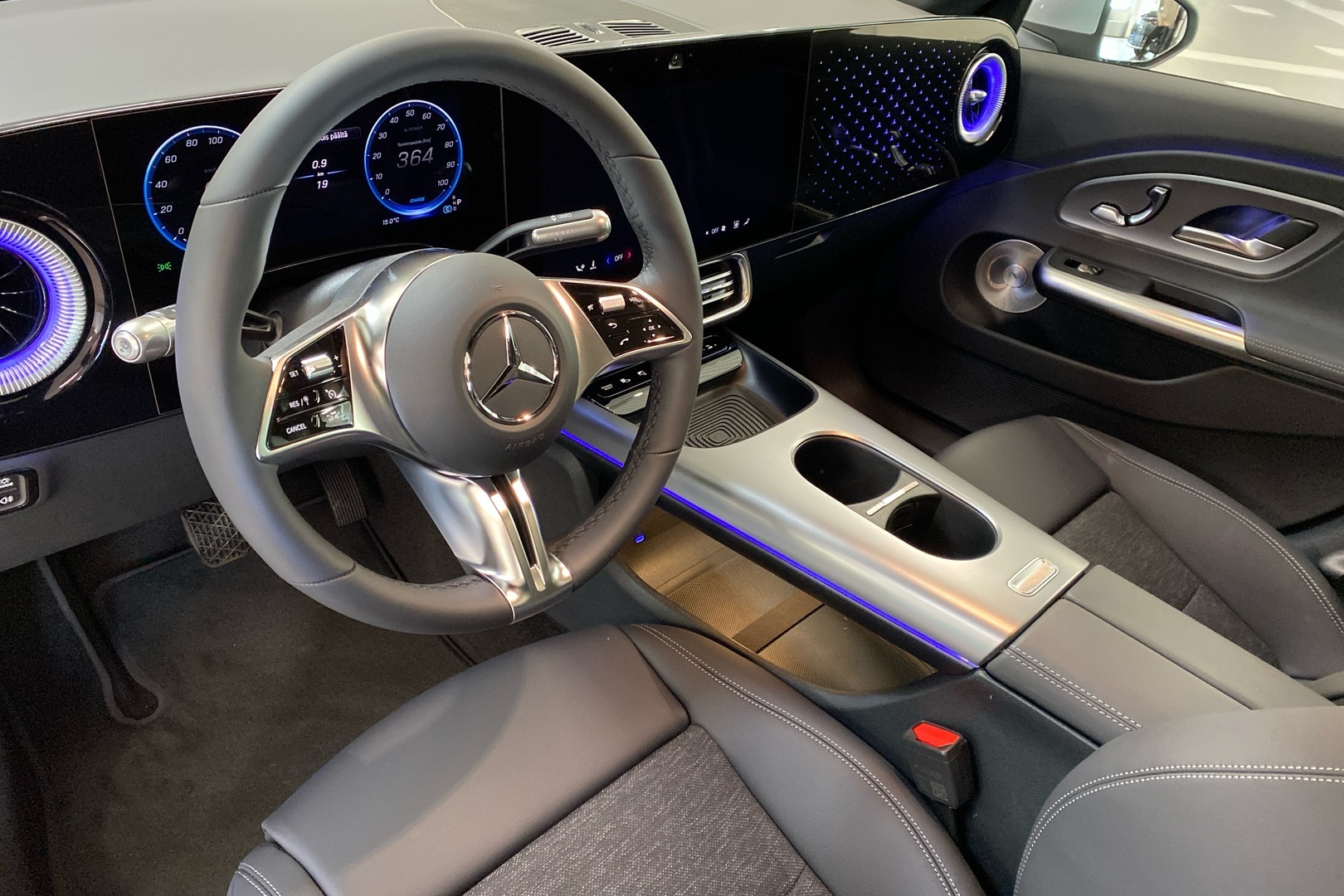 MERCEDES-BENZ CLA 2026