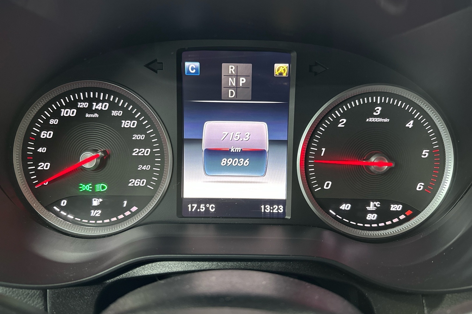MERCEDES-BENZ GLC 2019