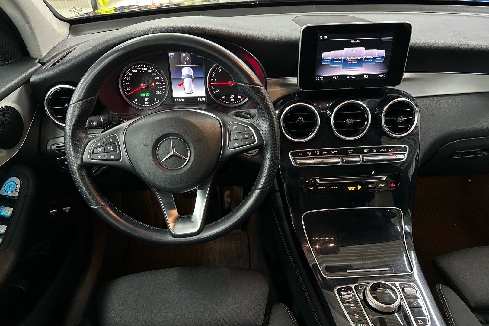 MERCEDES-BENZ GLC 2019