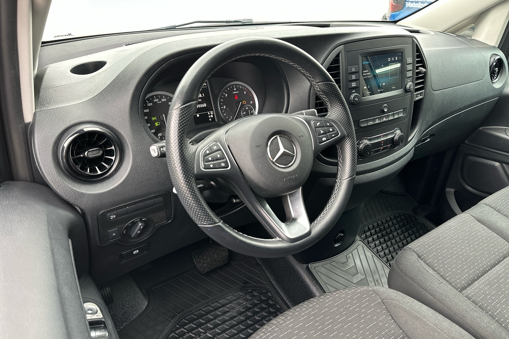 MERCEDES-BENZ Vito 2022