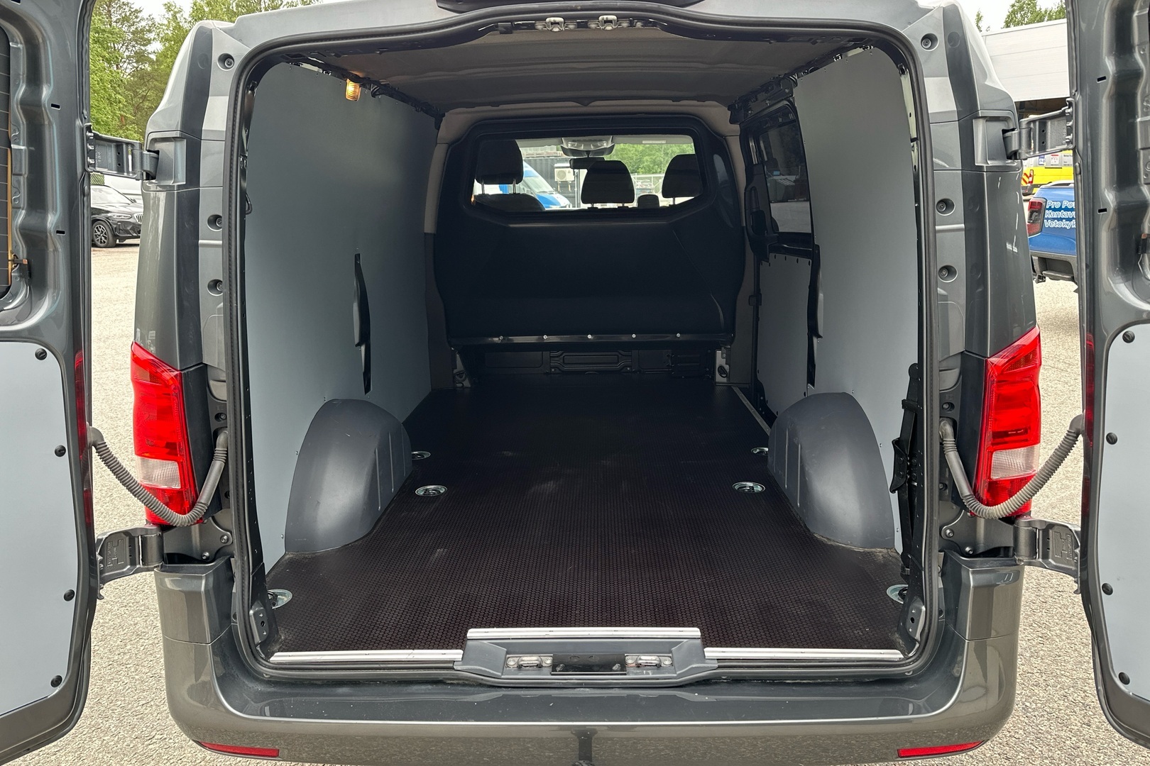 MERCEDES-BENZ Vito 2022