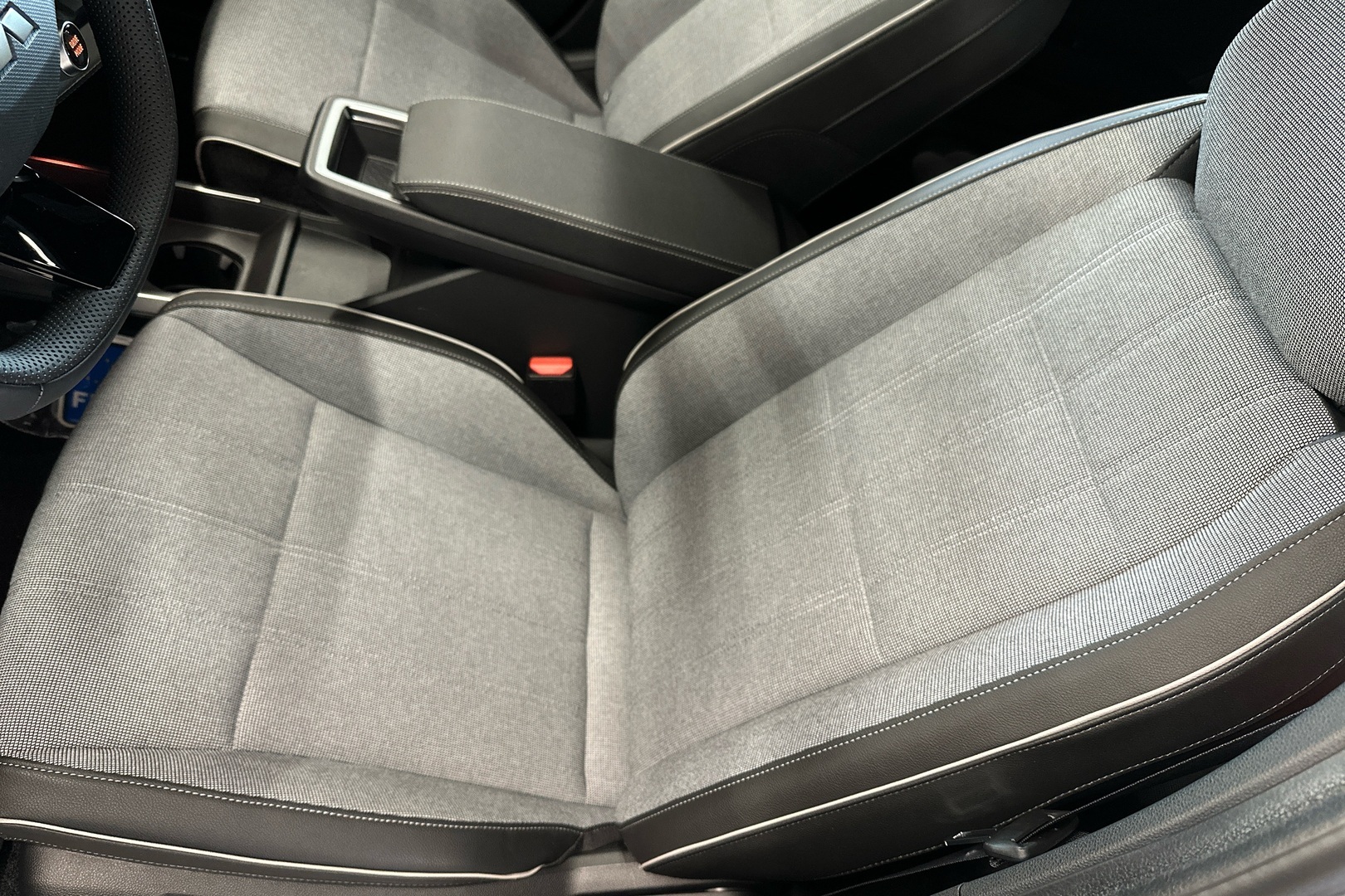 MITSUBISHI ECLIPSE CROSS 2026