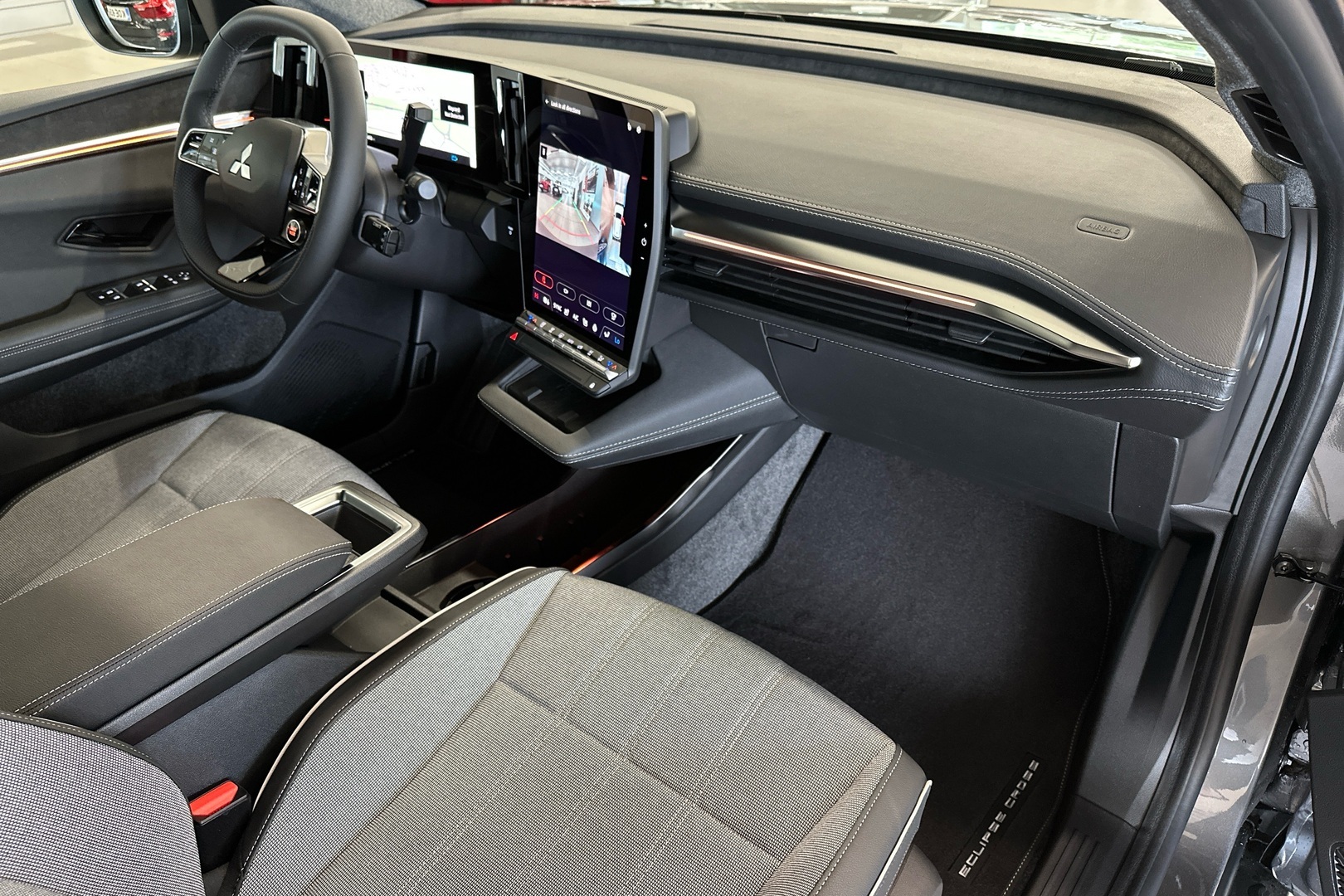 MITSUBISHI ECLIPSE CROSS 2026