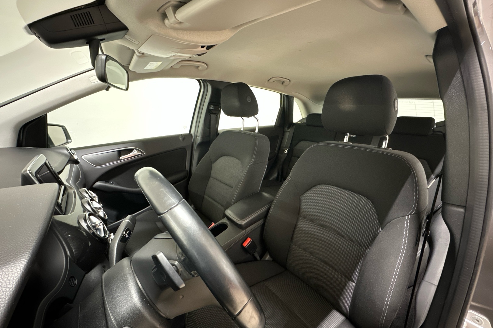 MERCEDES-BENZ B 2014